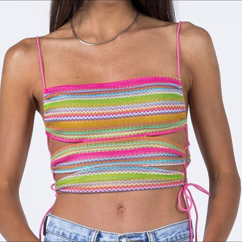 PRINCESS POLLY SIDE SLITS STRAPPY CROPPED TOP
